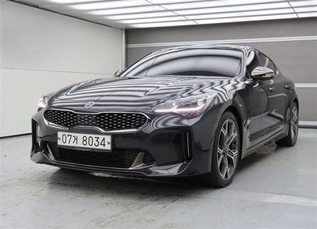 Kia Stinger 3.3 Turbo 2WD