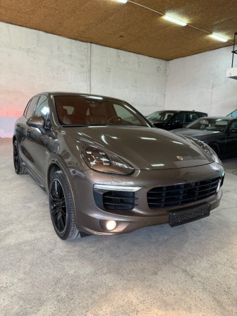 Porsche Cayenne 4x4 · Facelift