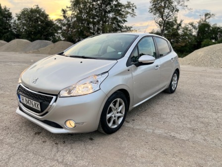 Peugeot 208 1.2