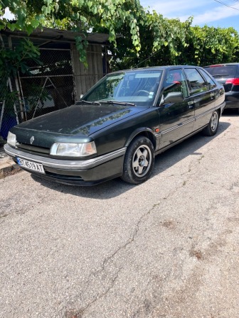 Renault 21