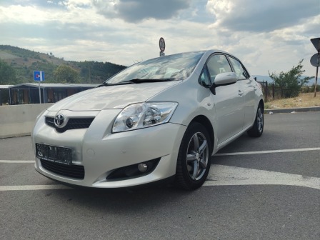 Toyota Auris 2.0 D-4D
