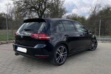VW Golf 2.0 GTD