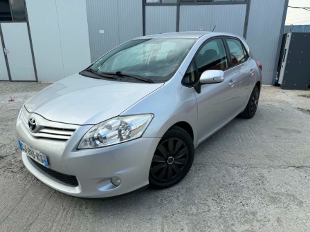 Toyota Auris 2.0