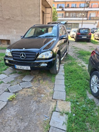 Mercedes-Benz ML 270 2.7