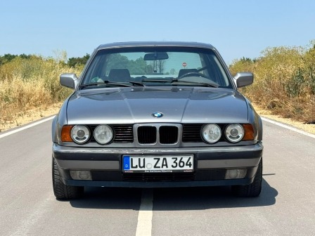 BMW 520 Е - 34 АВТОМАТ