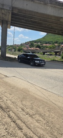 Audi A8 4.2
