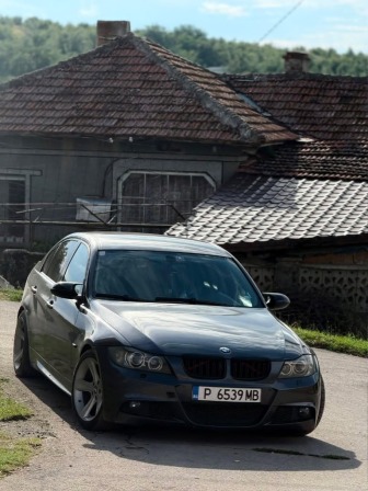 BMW 320 2.0D