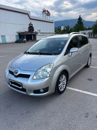 Toyota Corolla Verso 2.2 D4D