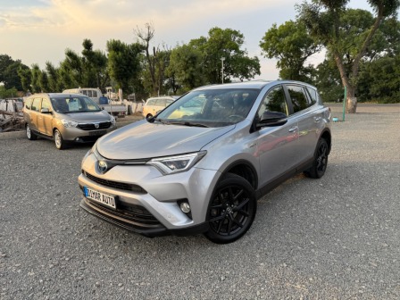 Toyota RAV 4 2.5 HIBRID