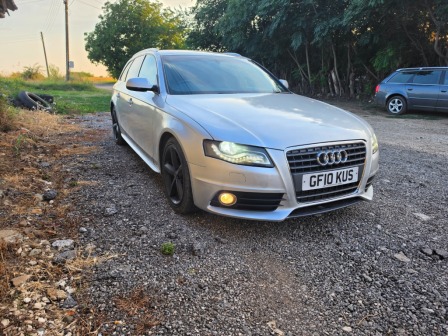 Audi A4 2.0 тди 143кс S
