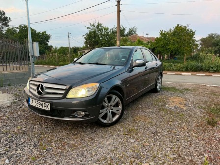 Mercedes-Benz C 180