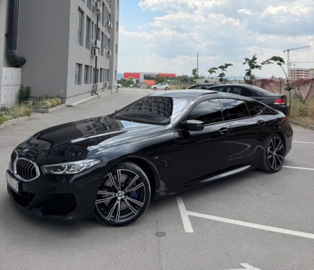 BMW 850 M850i
