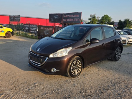 Peugeot 208 1.6 HDI