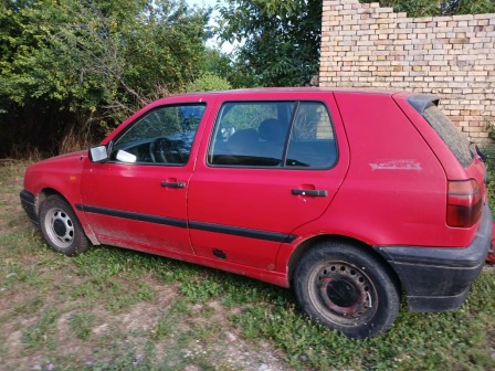 VW Golf 1.6 Газ Бензин