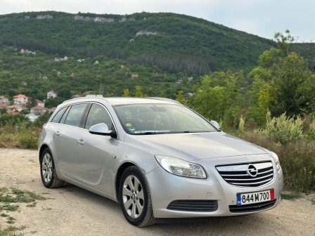 Opel Insignia 2.0 dizel 130 k