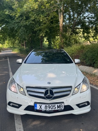 Mercedes-Benz E 220