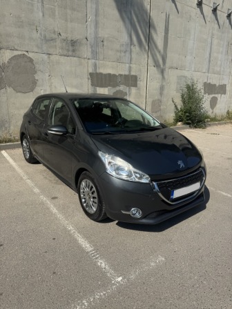Peugeot 208 1.6 E-HDi 92 кс