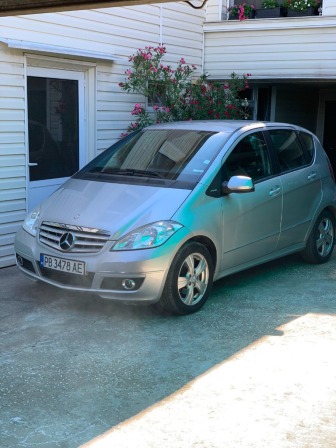 Mercedes-Benz A 180
