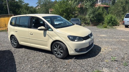 VW Touran 7 местен