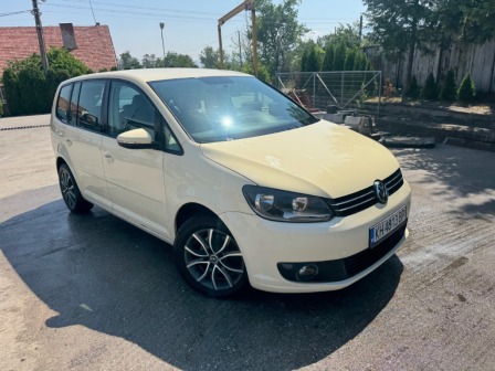 VW Touran 7 местен