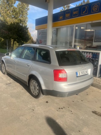 Audi A4 1.9 131 к.с 6ск