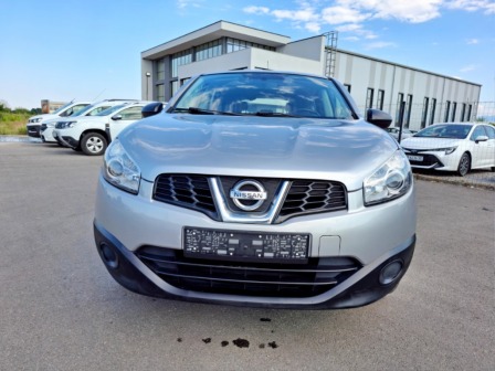 Nissan Qashqai 1.6i