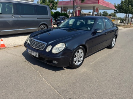 Mercedes-Benz E 220