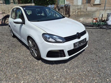 VW Golf 1.6tdi