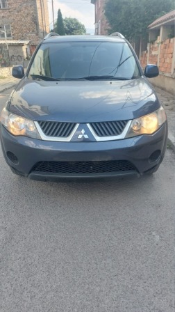 Mitsubishi Outlander Бенз 4х4 ръчка