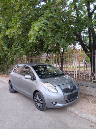Toyota Yaris 1.3i-VVTI-101к.