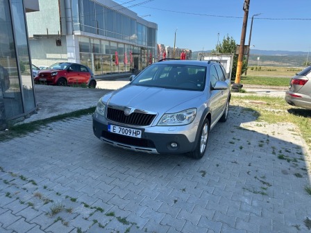 Skoda Octavia 1.8TSI SCOUT