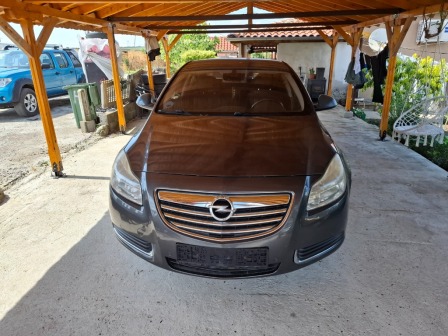 Opel Insignia 1.9
