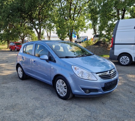 Opel Corsa 1.2i 86000км.