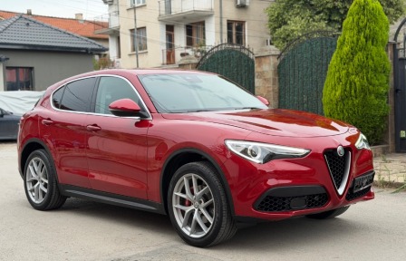 Alfa Romeo Stelvio Sport Q4