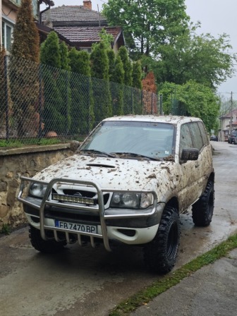 Nissan Terrano 2.7 TDI BOSCH