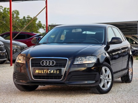 Audi A3 1.6i*DSG*FACE*