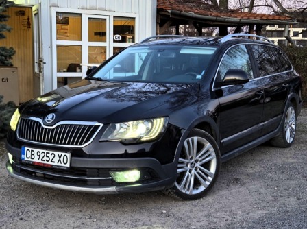 Skoda Superb SCOUT 6DSG