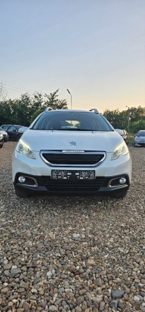 Peugeot 2008 1.2/82БялаПерла