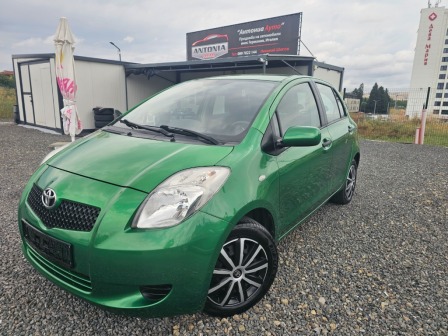 Toyota Yaris 1.0i69К.С КЛИМА