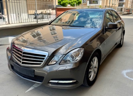 Mercedes-Benz E 220 CDI Avantgarde