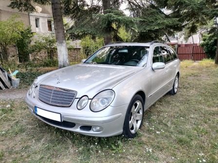 Mercedes-Benz E 220 CDI