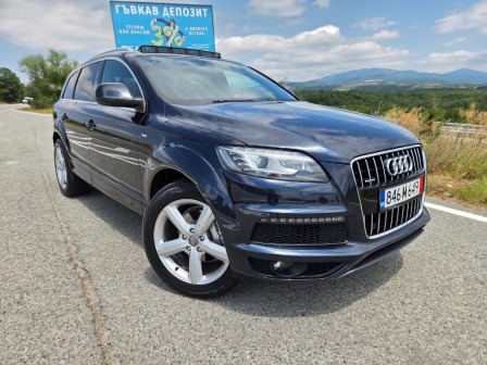 Audi Q7 S LINE
