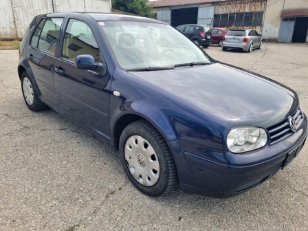 VW Golf 1.9tdi klima