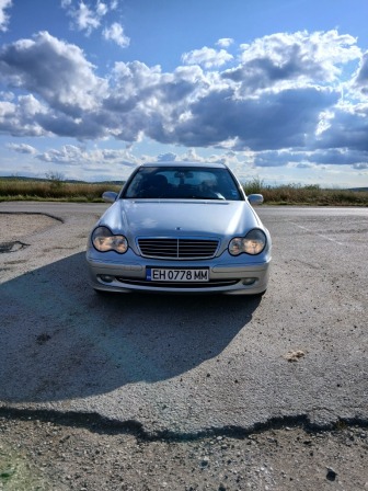 Mercedes-Benz C 220 220cdi