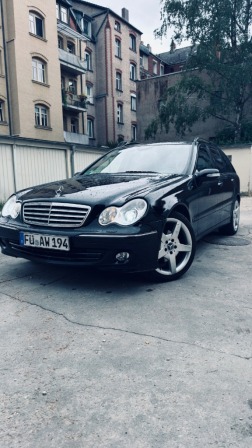 Mercedes-Benz C 320 320