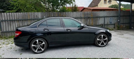 Mercedes-Benz C 220 2.2cdi 136konq