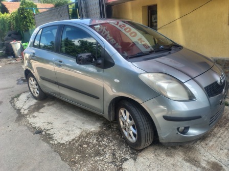 Toyota Yaris 1.0