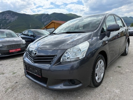 Toyota Verso 1.6 I 132 к.с.