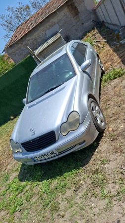 Mercedes-Benz C 270 2.7
