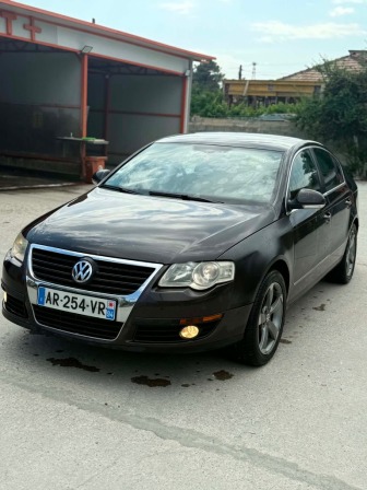 VW Passat